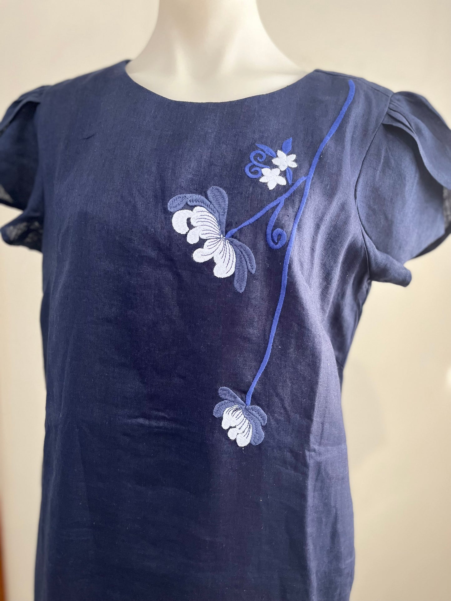 Linen Embellished Dress, with puff sleeve